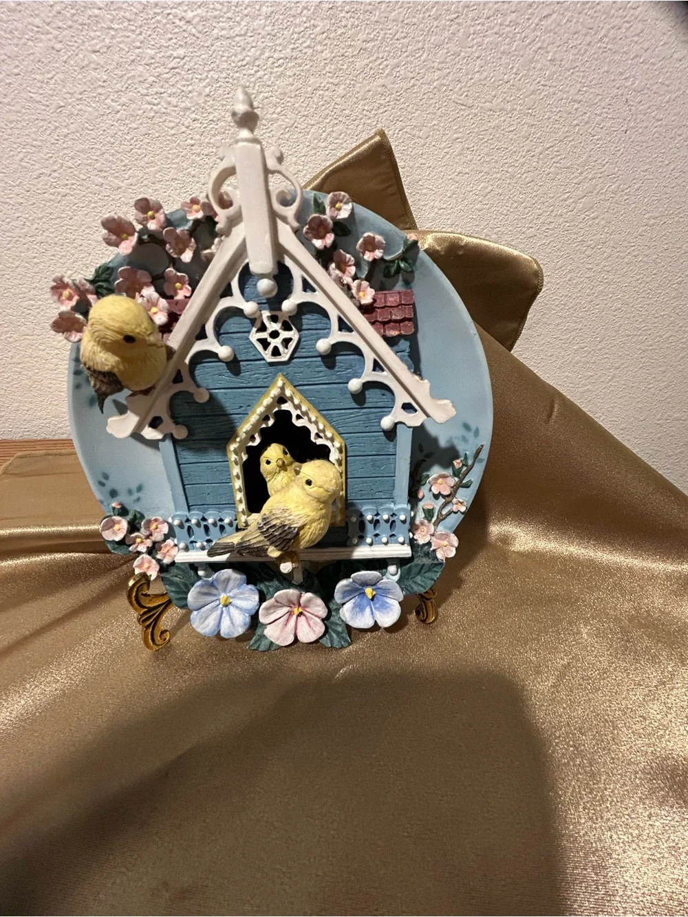 The Bradford Exchange Vintage Blue Birdhouse Plaque with Yellow Songbirds